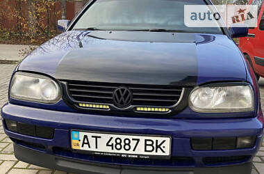 Хэтчбек Volkswagen Golf 1996 в Ивано-Франковске