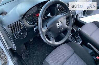 Универсал Volkswagen Golf 2001 в Виннице