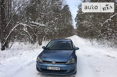 Универсал Volkswagen Golf 2014 в Киеве