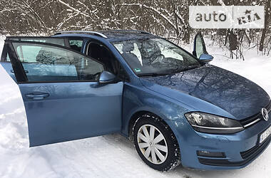 Универсал Volkswagen Golf 2014 в Киеве