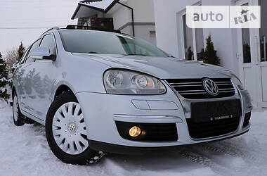 Универсал Volkswagen Golf 2009 в Дрогобыче