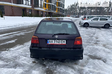 Хэтчбек Volkswagen Golf 1994 в Киеве