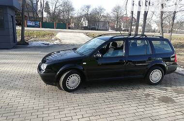 Универсал Volkswagen Golf 2000 в Богородчанах