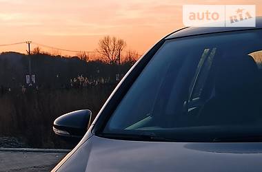 Хетчбек Volkswagen Golf 2009 в 