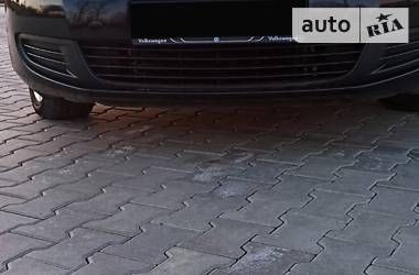 Хетчбек Volkswagen Golf 2009 в 