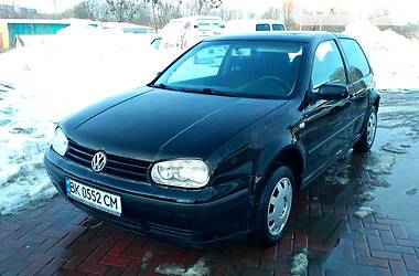 Хэтчбек Volkswagen Golf 2000 в Ровно