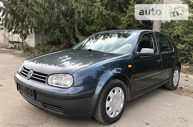 Хэтчбек Volkswagen Golf 2000 в Черкассах