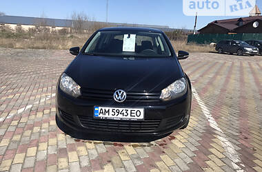 Хэтчбек Volkswagen Golf 2009 в Житомире