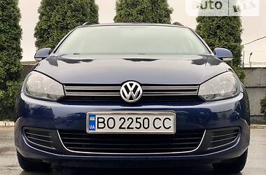 Универсал Volkswagen Golf 2009 в Тернополе