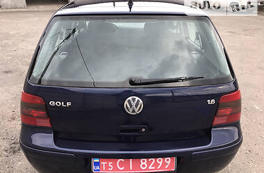 Хэтчбек Volkswagen Golf 2000 в Киверцах
