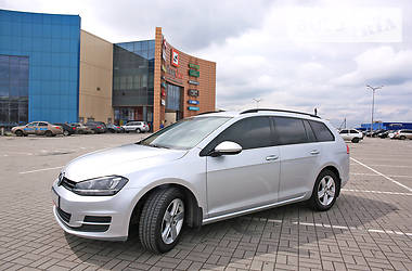 Универсал Volkswagen Golf 2015 в Мариуполе