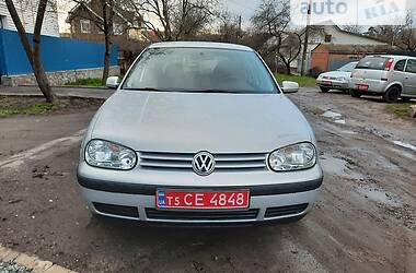 Хэтчбек Volkswagen Golf 1998 в Полтаве