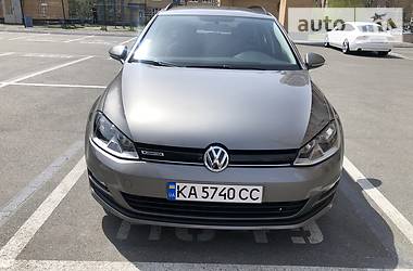 Універсал Volkswagen Golf 2016 в Києві