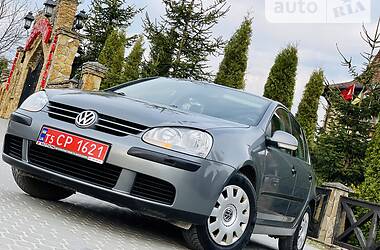 Хетчбек Volkswagen Golf 2005 в Трускавці