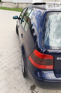 Хэтчбек Volkswagen Golf 1999 в Дубно