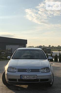 Хэтчбек Volkswagen Golf 2000 в Львове