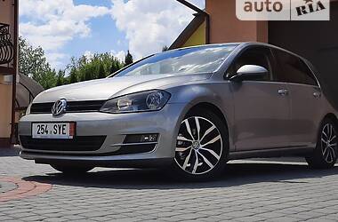 Хэтчбек Volkswagen Golf 2015 в Самборе