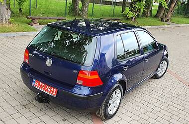 Хэтчбек Volkswagen Golf 2003 в Стрые