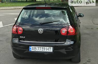 Хэтчбек Volkswagen Golf 2008 в Виннице