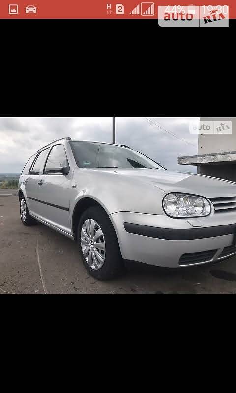 Універсал Volkswagen Golf 2000 в Бориславі