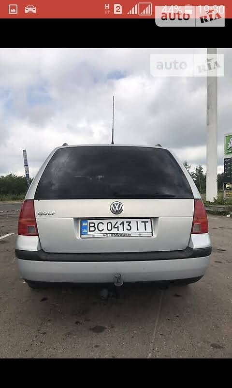 Універсал Volkswagen Golf 2000 в Бориславі