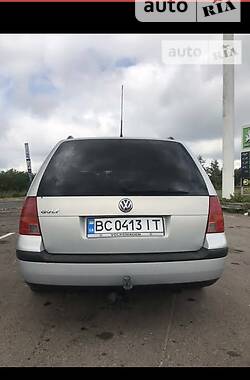 Универсал Volkswagen Golf 2000 в 