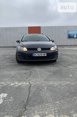 Универсал Volkswagen Golf 2014 в Львове