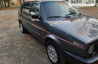 Хэтчбек Volkswagen Golf 1991 в Городке