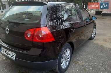 Хэтчбек Volkswagen Golf 2006 в Ананьеве