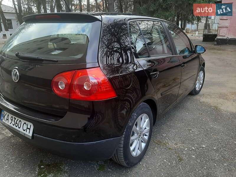Хэтчбек Volkswagen Golf 2006 в Ананьеве фото 8 Хэтчбек Volkswagen Golf 2006 в Ананьеве