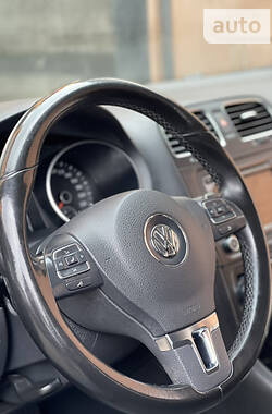 Универсал Volkswagen Golf 2010 в 