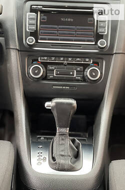 Универсал Volkswagen Golf 2010 в 