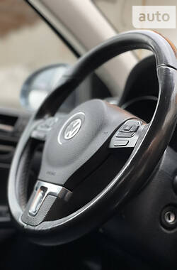 Универсал Volkswagen Golf 2010 в 