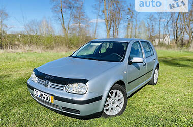 Хетчбек Volkswagen Golf 2002 в Лубнах