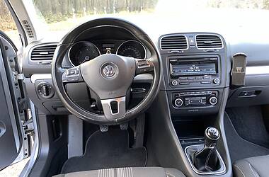 Універсал Volkswagen Golf 2012 в Львові