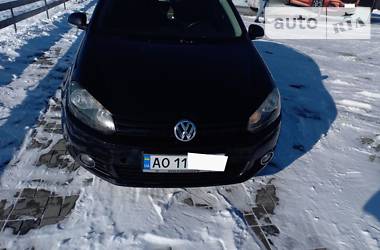 Универсал Volkswagen Golf 2010 в Иршаве