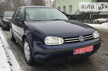 Хэтчбек Volkswagen Golf 2002 в Чернигове