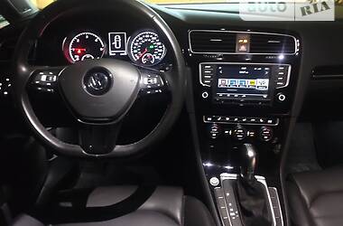 Универсал Volkswagen Golf 2015 в Львове