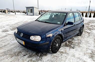 Хетчбек Volkswagen Golf 2001 в Львові