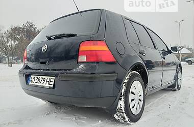 Хетчбек Volkswagen Golf 1999 в Ужгороді