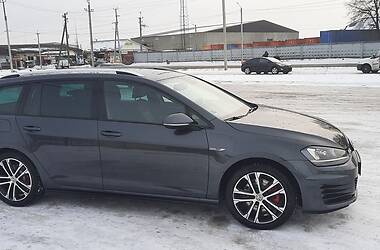 Універсал Volkswagen Golf 2016 в Бучі