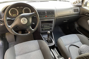 Універсал Volkswagen Golf 2003 в Богородчанах