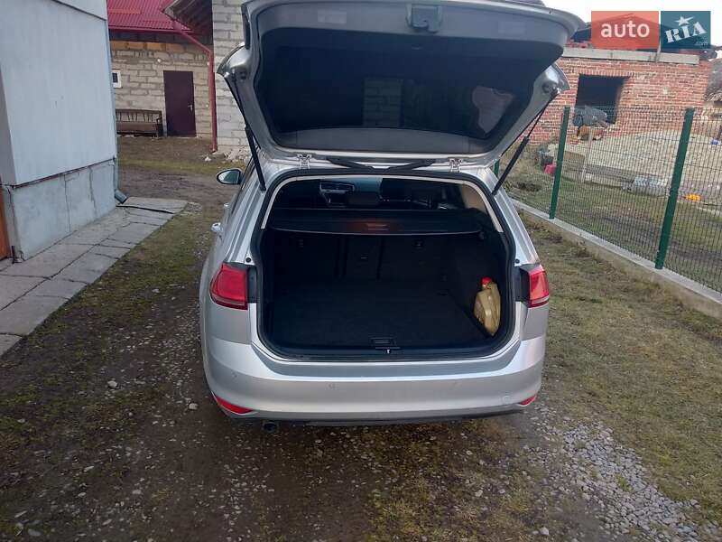 Універсал Volkswagen Golf 2015 в Львові