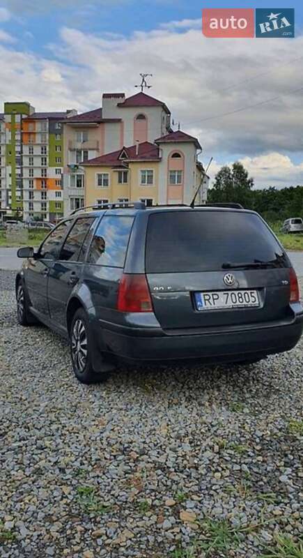 Універсал Volkswagen Golf 2002 в Тернополі