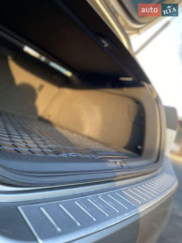 Универсал Volkswagen Golf 2014 в Измаиле