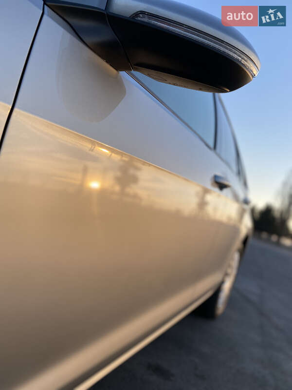 Универсал Volkswagen Golf 2014 в Измаиле