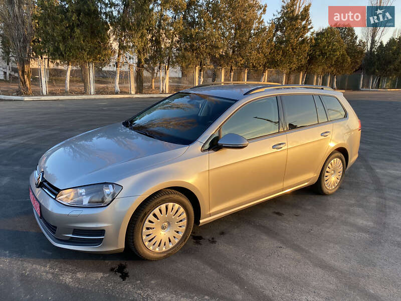 Универсал Volkswagen Golf 2014 в Измаиле