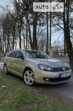 Универсал Volkswagen Golf 2012 в Виннице