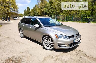 Универсал Volkswagen Golf 2015 в Львове