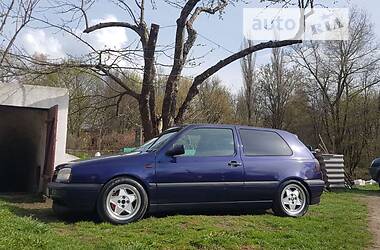 Хэтчбек Volkswagen Golf 1995 в Киеве